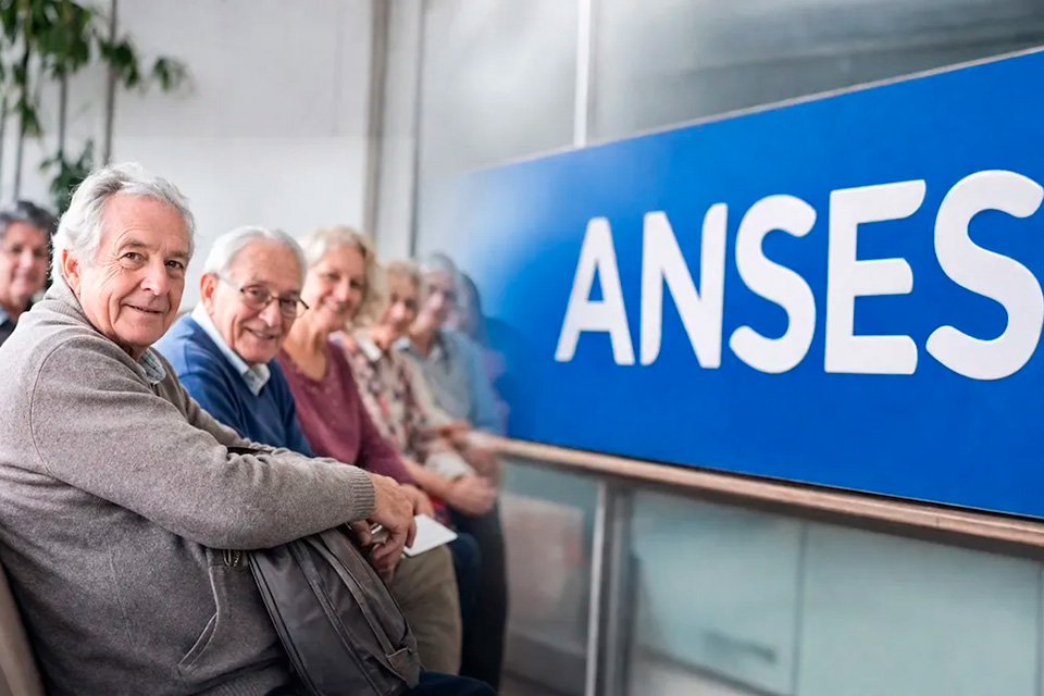ANSES: aumento confirmado para jubilados y AUH en mayo 2026