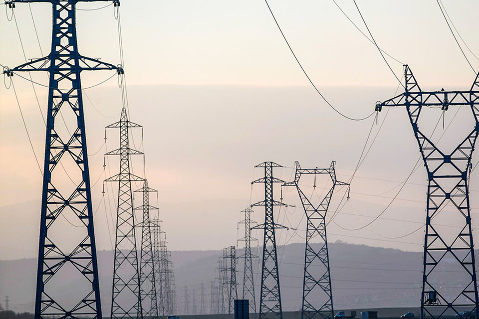 El Ejecutivo prorrogó la emergencia del Sector Energético Nacional hasta el 2027