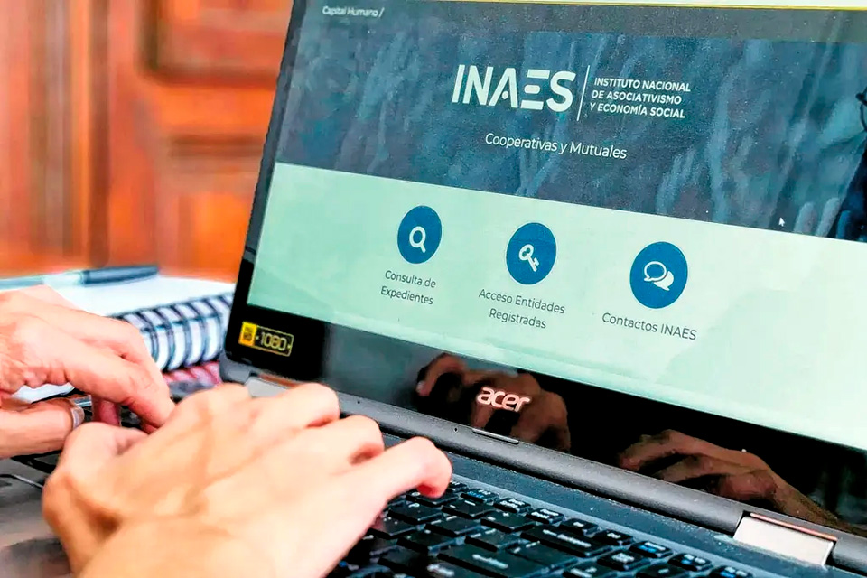 El INAES suspendió a cooperativas y mutuales por incumplimientos documentales