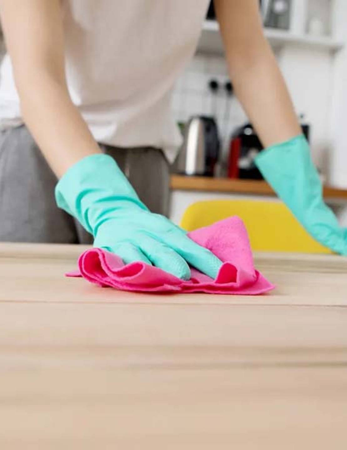 Casas particulares: nuevo acuerdo salarial con incrementos de agosto a diciembre y suma no remunerativa